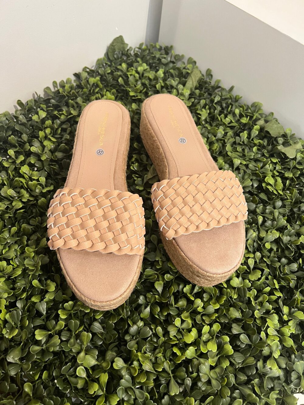 AB Revive Shoes - Image 5
